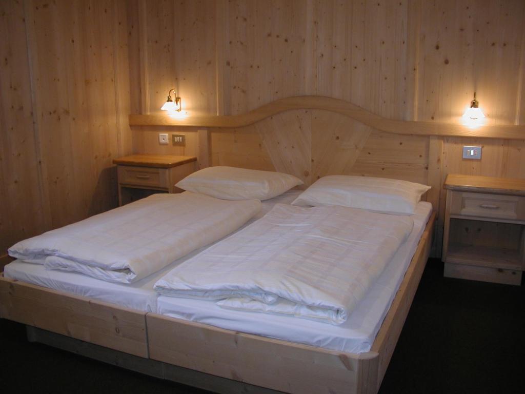 Gasthof Lechner Oberrasen Rum bild